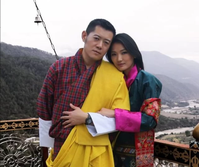 🙏🙏🥰
.
.
.
.
.
.
#KingandQueenofBhutan #bhutanbelieve #heavenlybhutan #heavenlybhutantravels #bhutan #holidaypackages #picturesoftheday #bhutantourism