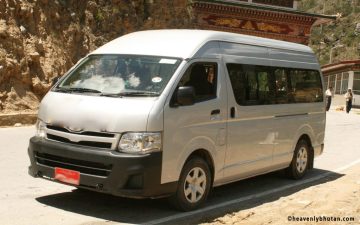 Hiace Roof 3