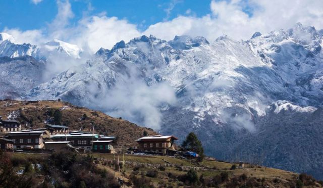 Breathtaking view of Laya village.😍
.
.
.
.
.
.
#Layavillage #Gasa #bhutanbelieve #heavenlybhutan #heavenlybhutantravels #bhutan #holidaypackages #picturesoftheday #bhutantourism